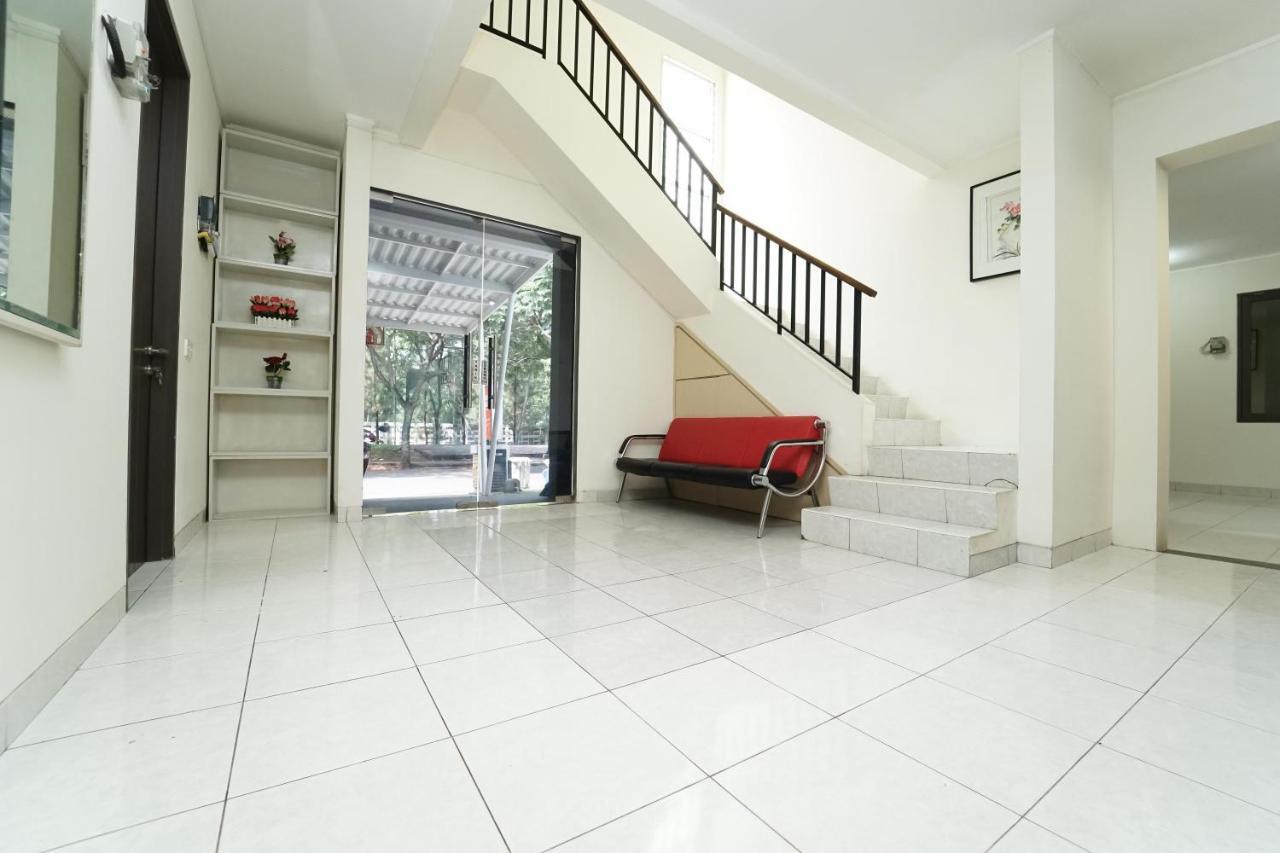 Koolkost Near Universitas Prasetiya Mulya Pagedangan Exterior foto